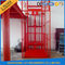 CE 5.5m κάθετος υδραυλικός ανελκυστήρας ανελκυστήρων με την ελεγμένη πλατφόρμα πιάτων χάλυβα ραγών οδηγών